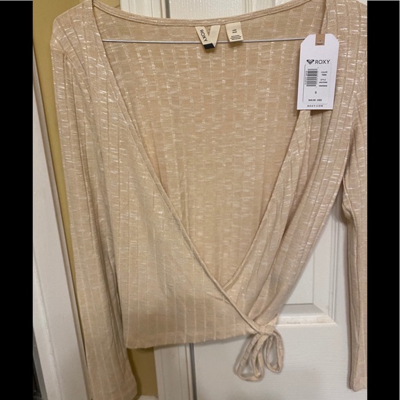 Roxy Tops - NWT Long Sleeve Wrap Top